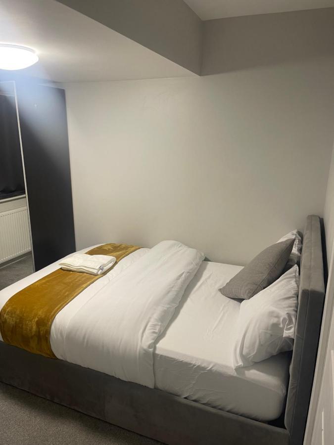 Beautiful En-Suite Bedroom Ipswich Exterior foto
